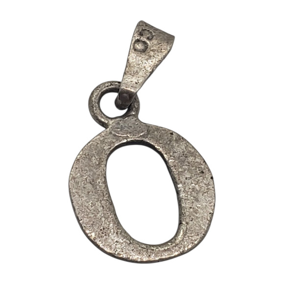 Sterling Silver 925 Letter O Initial Pendant Charm Small Dainty 0.95g Stamped - Picture 2 of 7